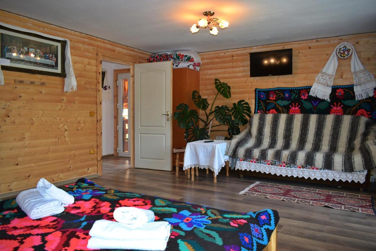 Hotel Casa Vladicu à Breb Extérieur photo